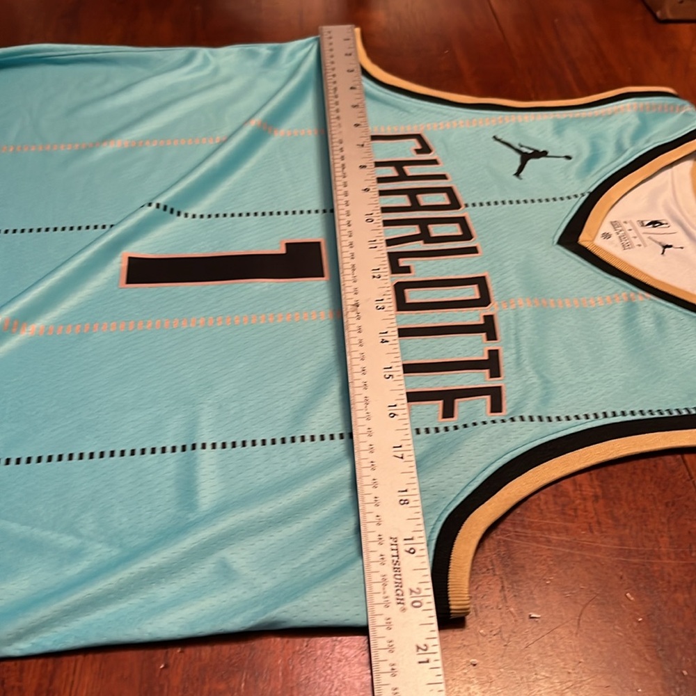 NWT NBA Charlotte HORNETS Basketball Jersey LaMelo BALL #1 city edition Mens - Picture 10 of 12